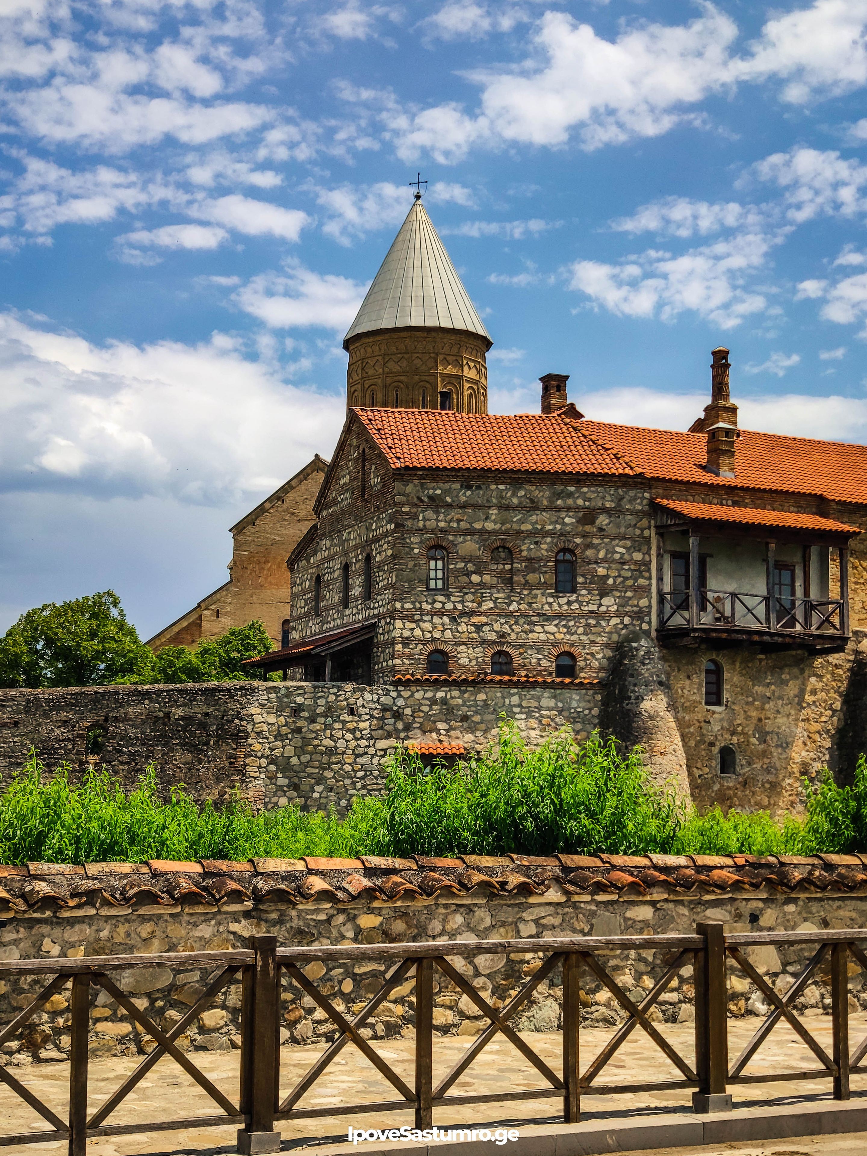 ალავერდის მონასტერი - Alaverdi monastery