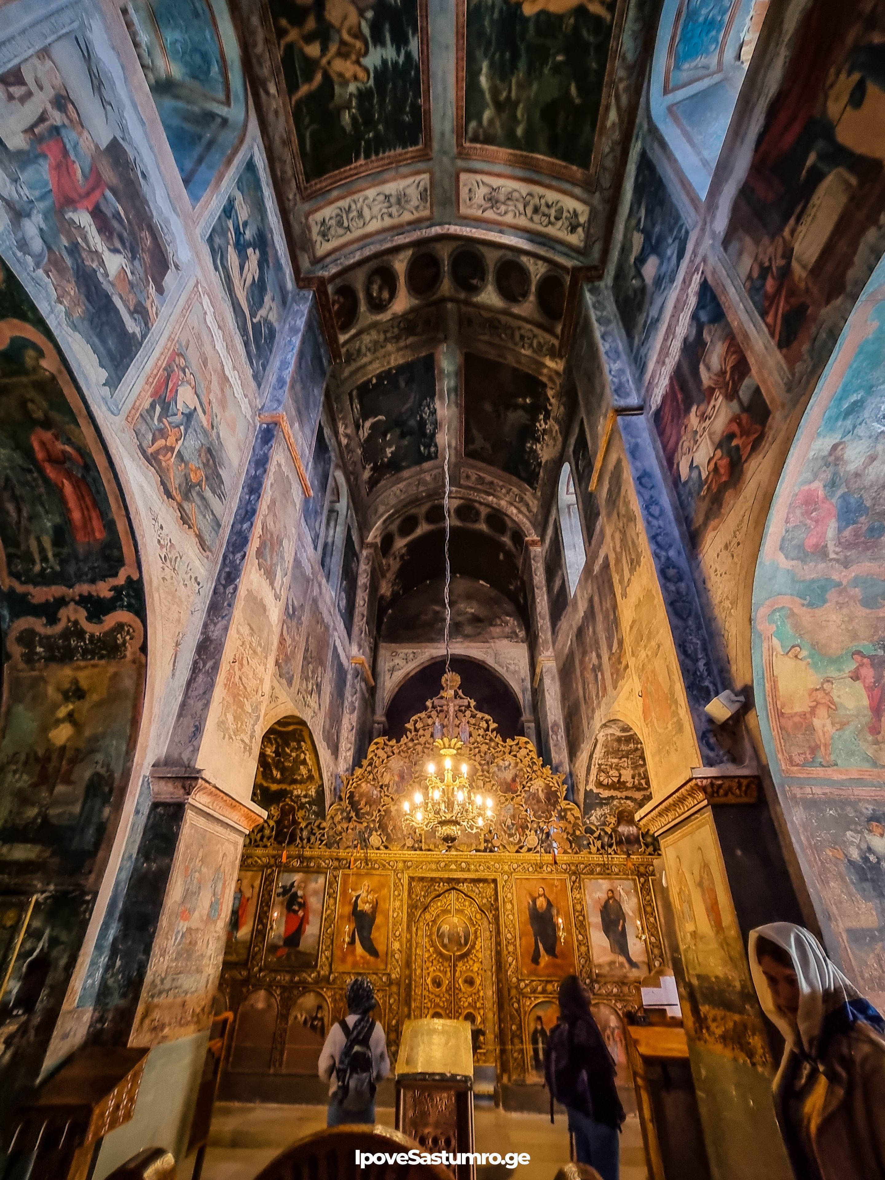 ბოდბის მონასტრის ინტერიერი - Inside Bodbe monastery