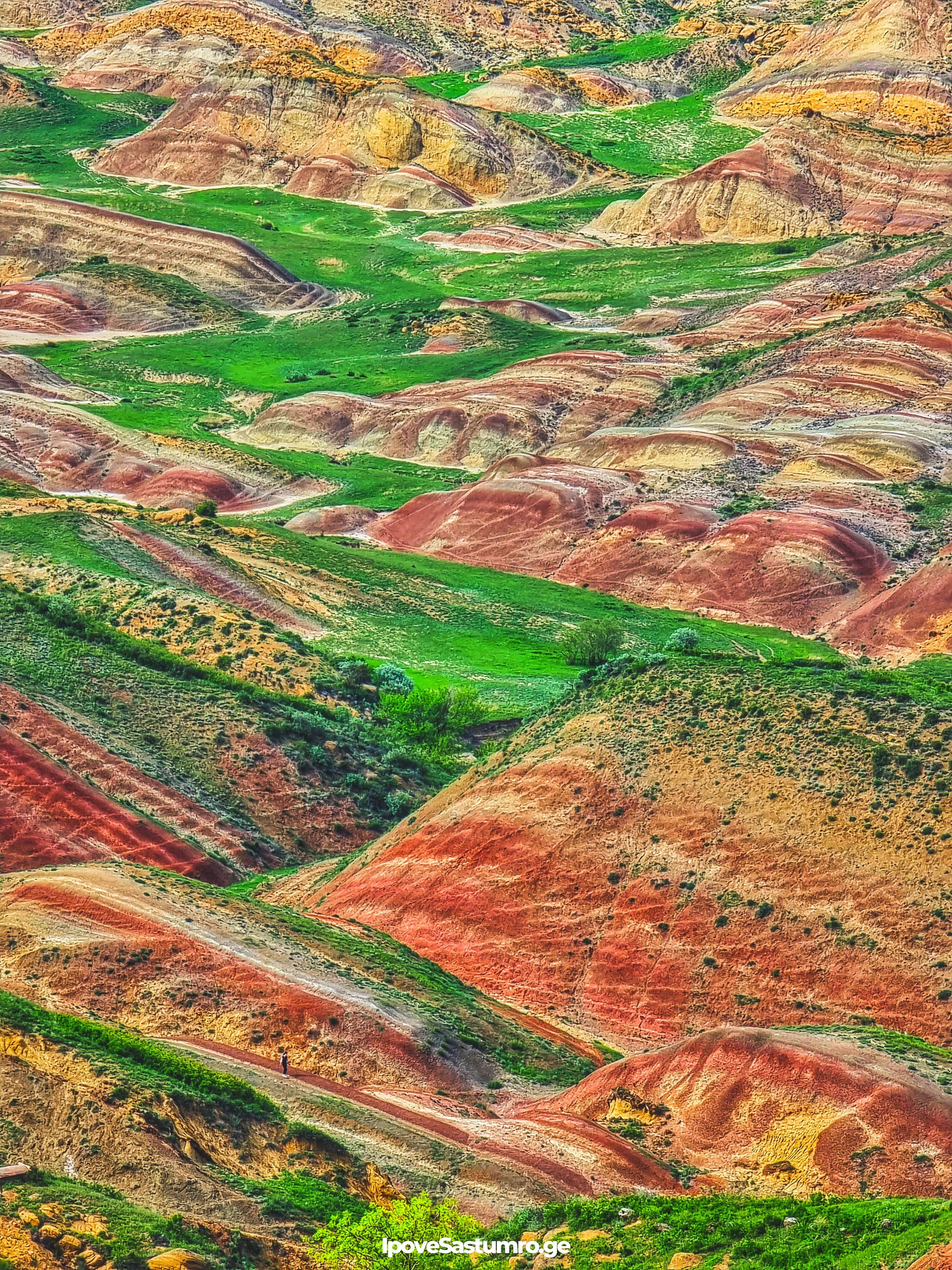 დავით გარეჯის ცისარტყელას მთები - David Gareja rainbow mountains