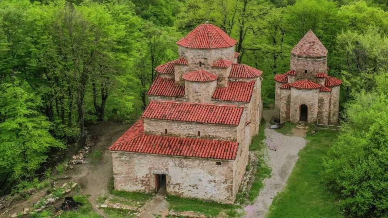 ძველი შუამთის მონასტერი - Dzveli Shuamta's Monastery