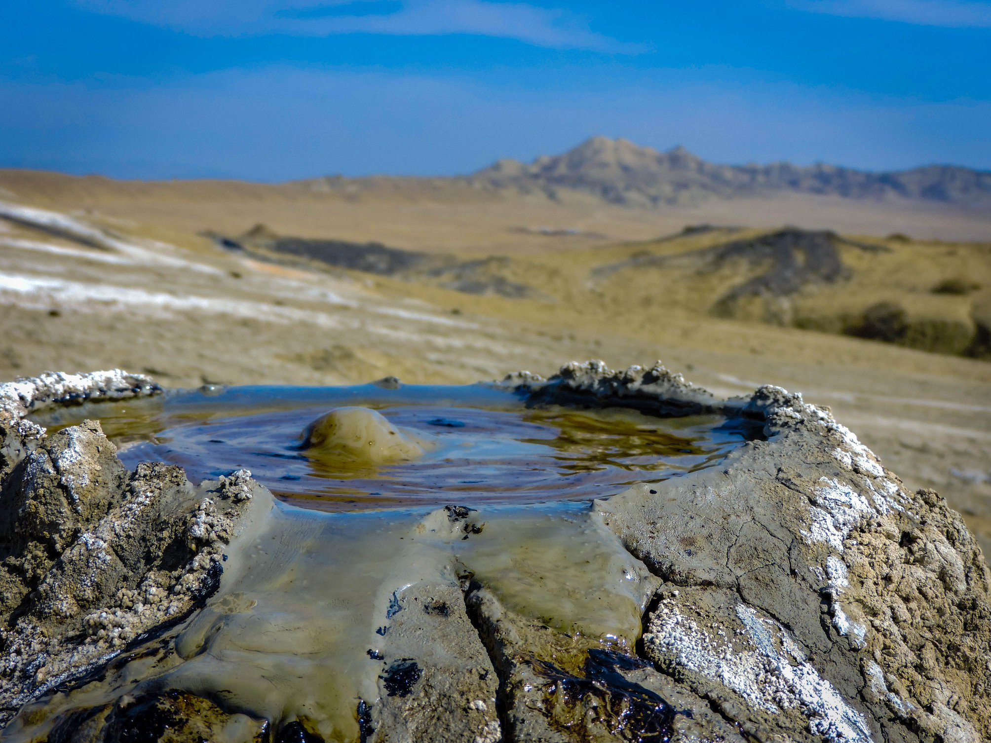 ქილაკუპრას ტალახის ვულკანები - Kilakupra mud volcanoes